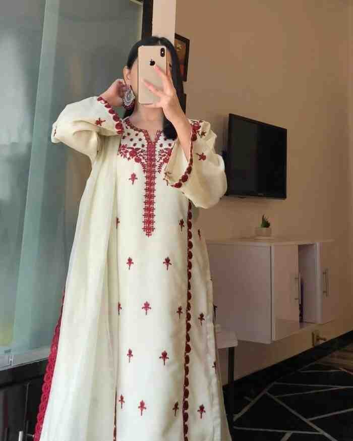 HoorStyle Designer Pakistani Salwar Suit Collection E4 1 _ HoorStyle