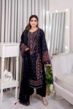 Black Gorgeous Whisper D13