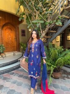 481208967 604084615793802 634678323791302302 n _ HoorStyle