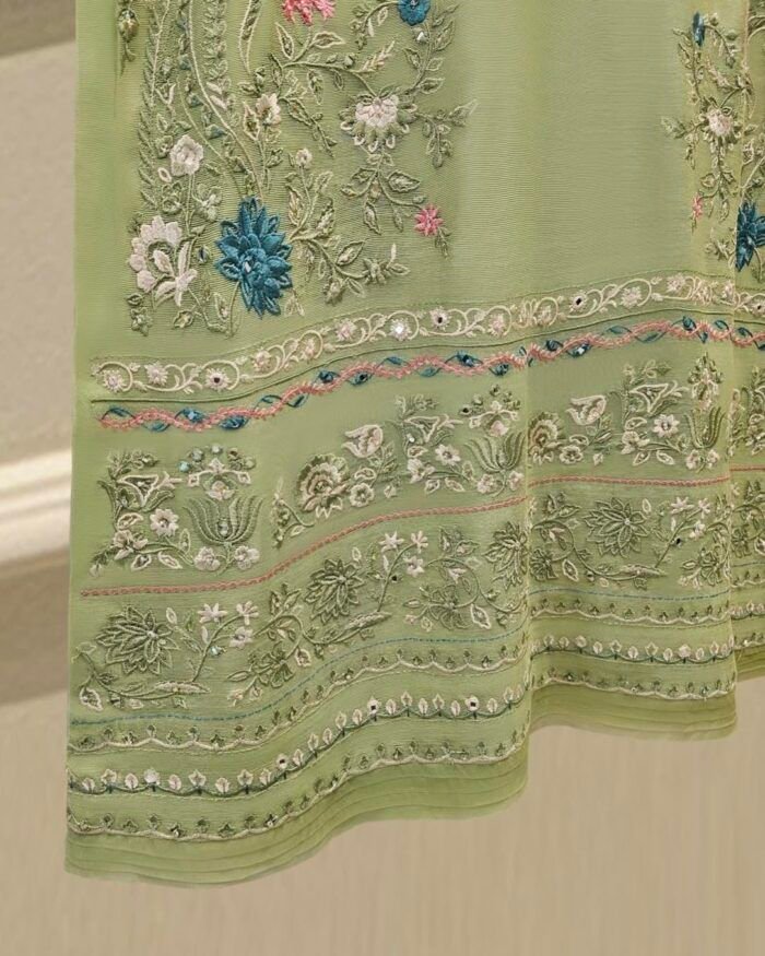 Agha Noor Inspired D15 - Image 4