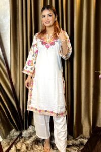 retouch 2024081522525582 _ HoorStyle